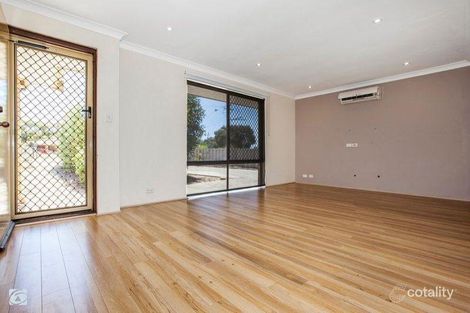 Property photo of 7 Barrine Gardens South Lake WA 6164