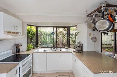 Property photo of 8 Amara Crescent Forest Lake QLD 4078