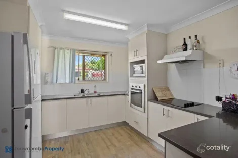 Property photo of 4 Jade Close Darling Heights QLD 4350