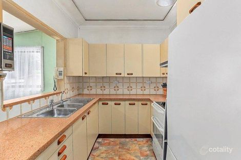 Property photo of 16 Peter Crescent Greenacre NSW 2190