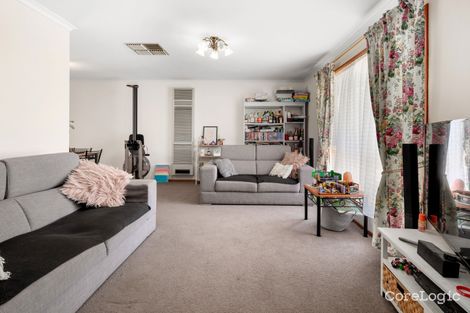 Property photo of 20 Sir James Hardy Way Woodcroft SA 5162