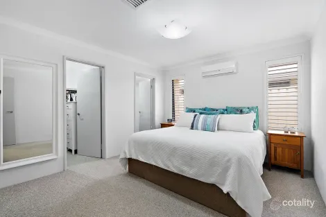 Property photo of 33 Tipperary Bend Canning Vale WA 6155