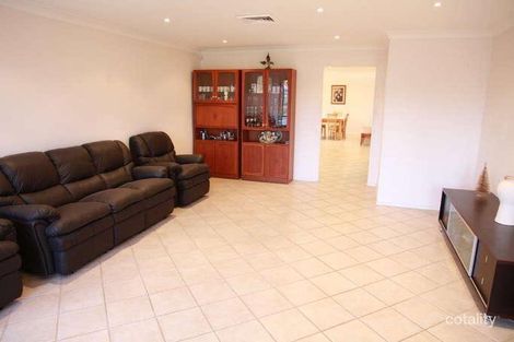 Property photo of 2 Dilston Close West Hoxton NSW 2171