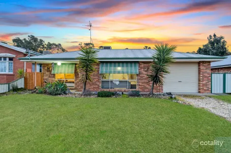 49 Charlotte St, Tocumwal, NSW 2714