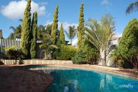 30 Marchant Dr, Bibra Lake, WA 6163