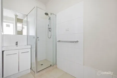 Property photo of 6/27 Robe Street St Kilda VIC 3182