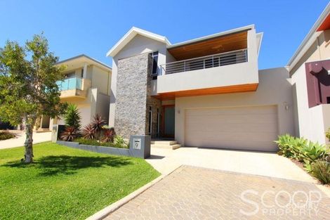 Property photo of 9 Heirisson Way North Coogee WA 6163