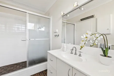 Property photo of 20/310 Beach Road Black Rock VIC 3193