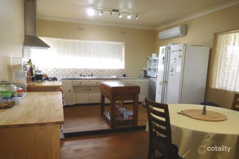 Property photo of 70 Grutzner Avenue Shepparton VIC 3630