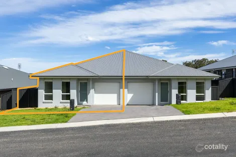 Property photo of 26 Warbler Circuit Bega NSW 2550