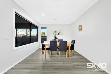 Property photo of 44 Grove Road Craigieburn VIC 3064