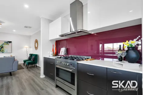 Property photo of 44 Grove Road Craigieburn VIC 3064