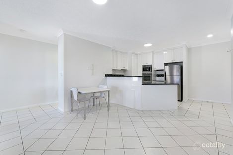Property photo of 8/29 Seagull Avenue Mermaid Beach QLD 4218