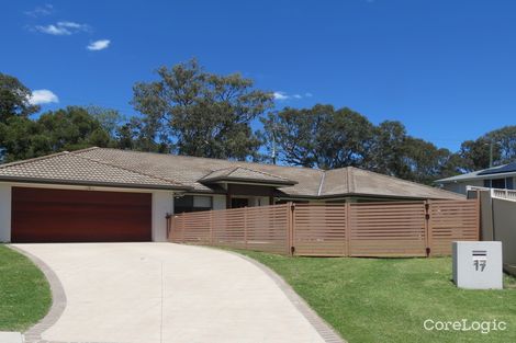 Property photo of 17 Yering Place Wynnum West QLD 4178