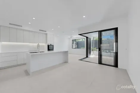 9/11 Stewart Rd, Albany Creek, QLD 4035