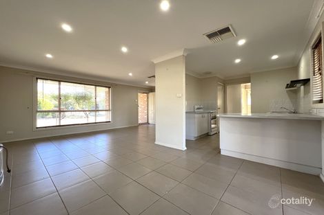 Property photo of 28 Davidson Drive Dubbo NSW 2830