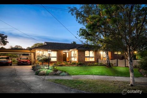 Property photo of 5 Loram Court Glen Waverley VIC 3150