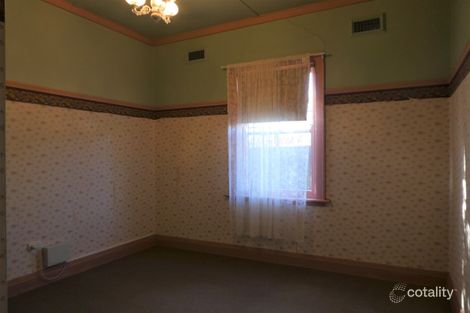 Property photo of 32 Nancarrow Street Dubbo NSW 2830