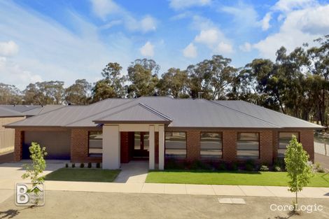 Property photo of 16 Pippin Grove Maiden Gully VIC 3551