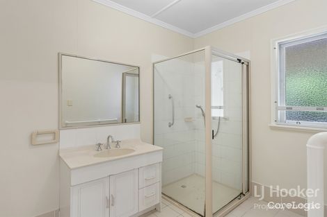 Property photo of 59 Twelfth Avenue St Lucia QLD 4067