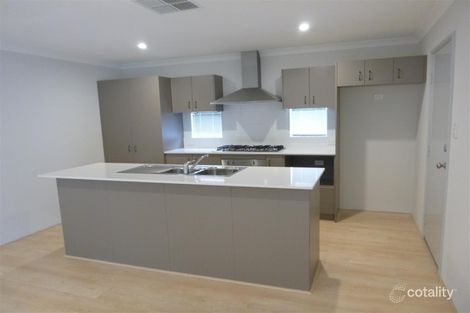 Property photo of 211 Knutsford Avenue Kewdale WA 6105