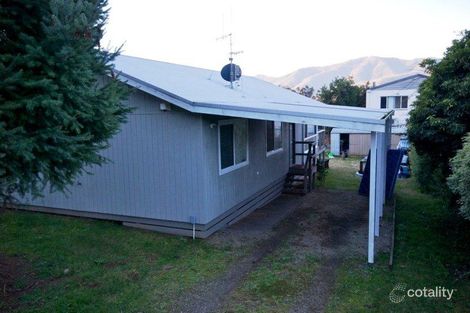 Property photo of 19 Baker Street Tawonga South VIC 3698