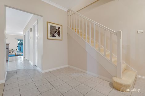 Property photo of 16 Jacaranda Place Craigieburn VIC 3064