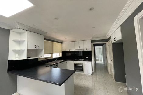 Property photo of 8 Matthew Court Hampton Park VIC 3976