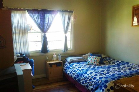 Property photo of 27 King Street Waratah West NSW 2298