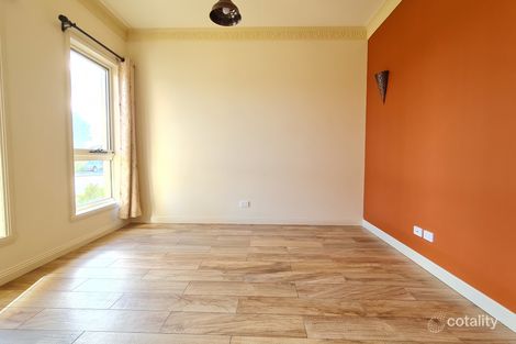 Property photo of 16 Maryburgh Road Cobblebank VIC 3338