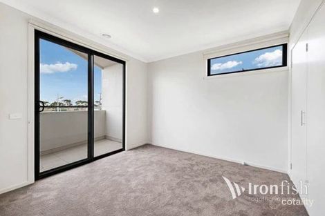 Property photo of 56 Mirka Way Point Cook VIC 3030