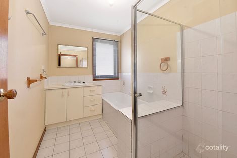 Property photo of 2/570 Buckley Street Keilor East VIC 3033