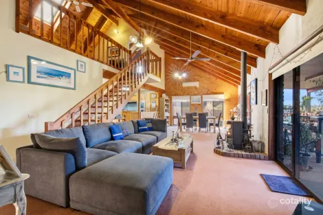 Property photo of 13 Callaway Crescent Leongatha VIC 3953