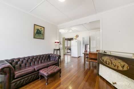 Property photo of 8 Calston Street Oxley QLD 4075