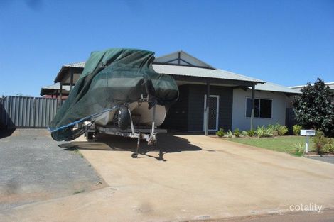 Property photo of 19 Woodswallow Bend Nickol WA 6714