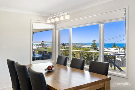 Property photo of 4 Ocean View Parade Caves Beach NSW 2281
