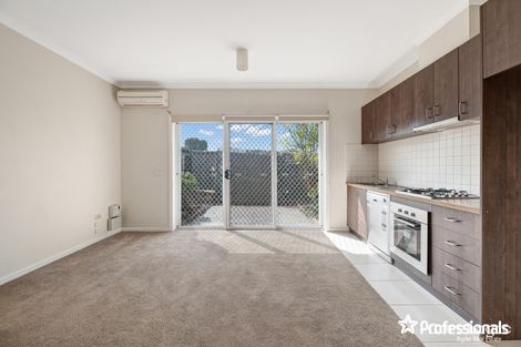 Property photo of 2/14 Ross Street Darley VIC 3340