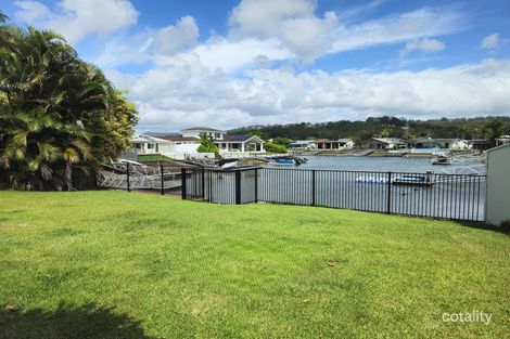3 Headsail Ct, Currumbin Waters, QLD 4223