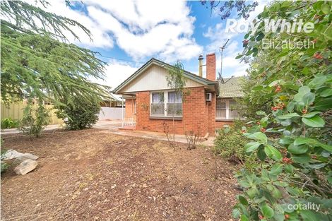 Property photo of 17 Bloomfield Crescent Elizabeth Downs SA 5113