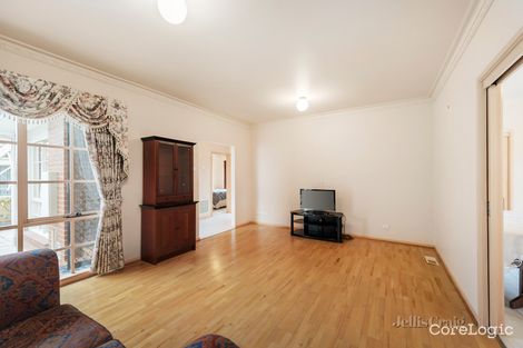 Property photo of 2/3 Montclair Court Bentleigh East VIC 3165
