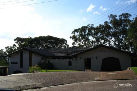 2 Crestwood Pl, Warners Bay, NSW 2282