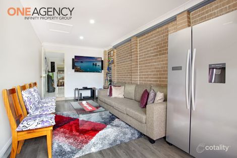 Property photo of 10 Webb Place Minto NSW 2566