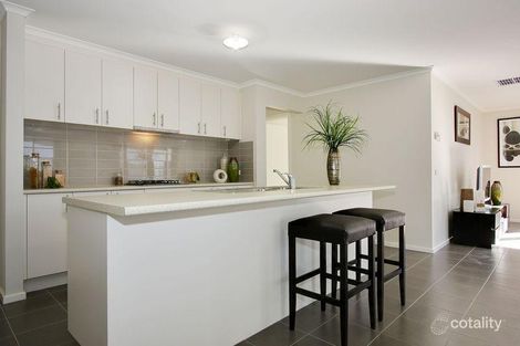 Property photo of 11 Norris Circuit Croydon VIC 3136