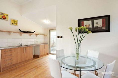 Property photo of 136 Holmes Road Moonee Ponds VIC 3039