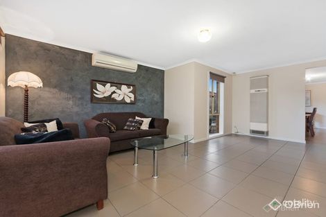Property photo of 5 Sharyn Street Cranbourne West VIC 3977