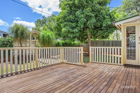 Property photo of 32 Isaac Street North Toowoomba QLD 4350