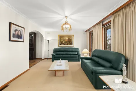 Property photo of 17 Strathaird Street Strathmore VIC 3041