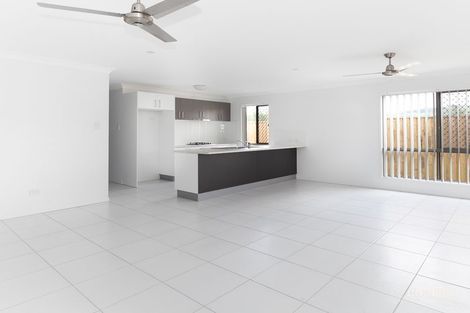 Property photo of 1/23 Mary Crescent Rosewood QLD 4340