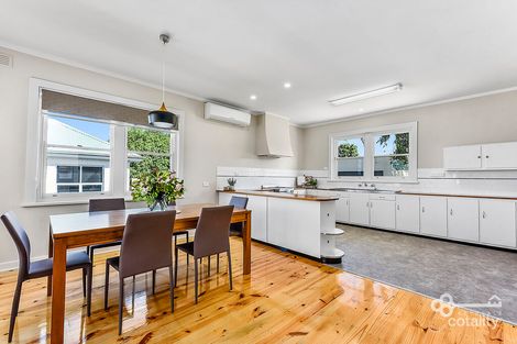 Property photo of 100 Lake Terrace East Mount Gambier SA 5290