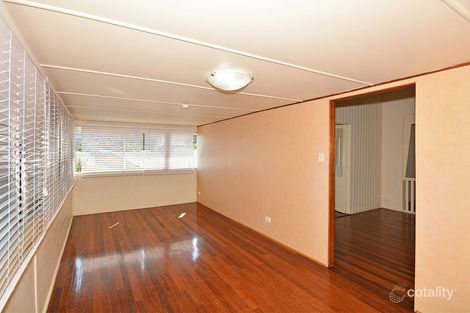 Property photo of 20 Beach Road Pialba QLD 4655
